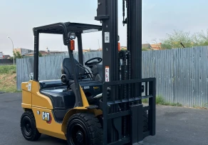 Forklift Caterpillar 3ton 6meter