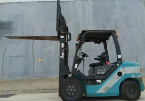 Mengapa sewa forklift di PT Mutiara Trijaya Sentosa lebih menguntungkan daripada sewa ke rental lain maupun memiliki sendiri 